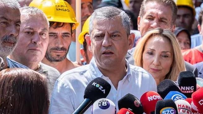 Özgür Özel, eylemdeki madencileri ziyaret etti