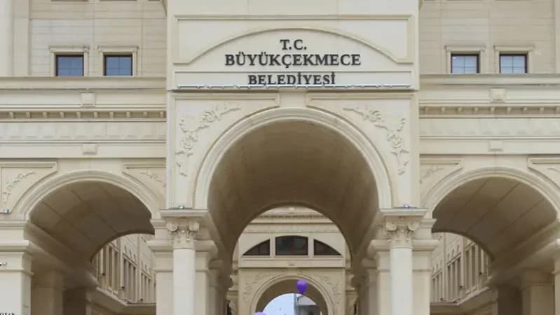 Büyükçekmece Belediyesi’ne yönelik ‘yolsuzluk’ davasında duruşma 16 Kasım’a ertelendi