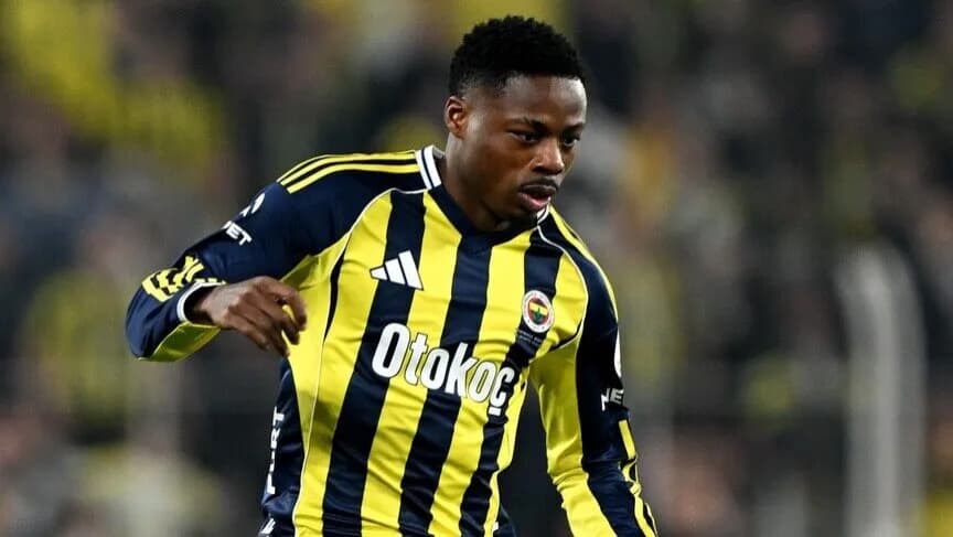 FENERBAHÇE’DE BİR AYRILIK DAHA!