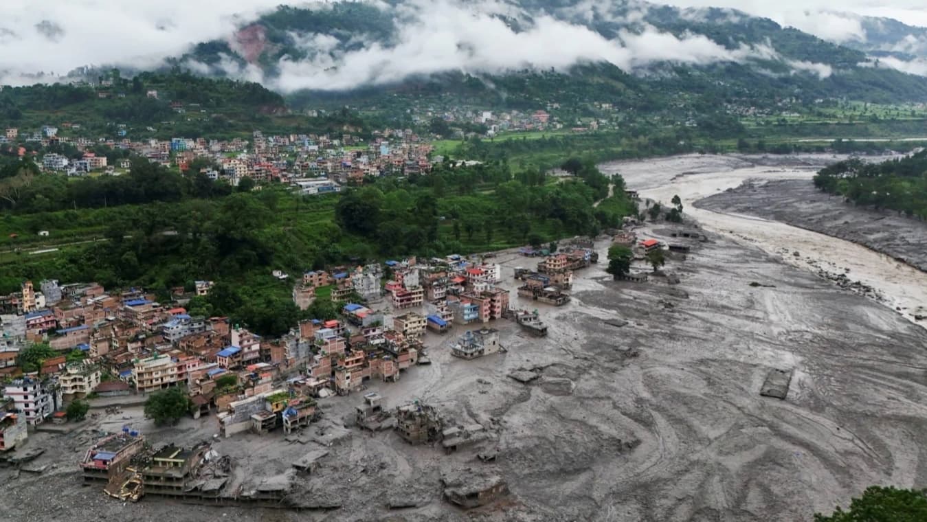 Nepal’de sel felaketi: Can kaybı 1114’e yükseldi