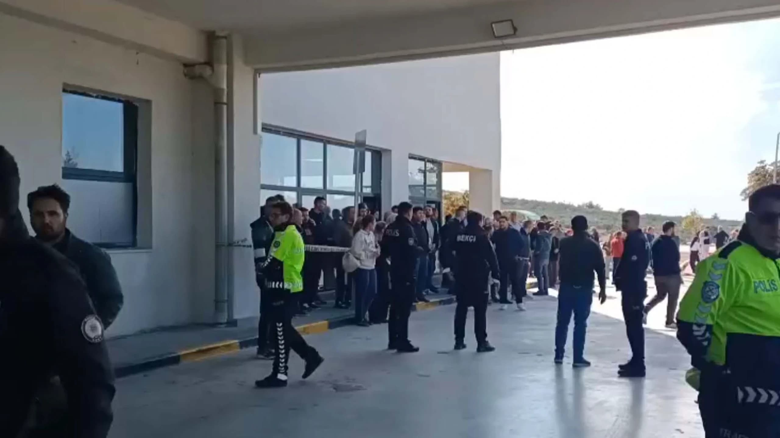 Soma'da maden ocağında göçük: 5 işçi aranıyor