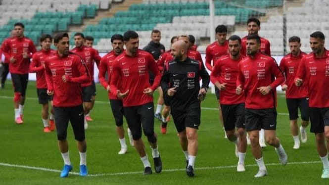 Türkiye-İtalya maçı ne zaman, saat kaçta, hangi kanalda? Millîler İtalya karşısında