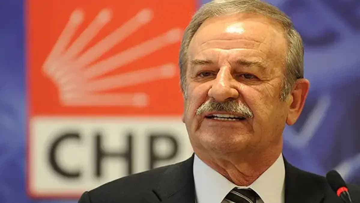 Eski CHP Genel Başkan Vekili Cevdet Selvi yaşamını yitirdi