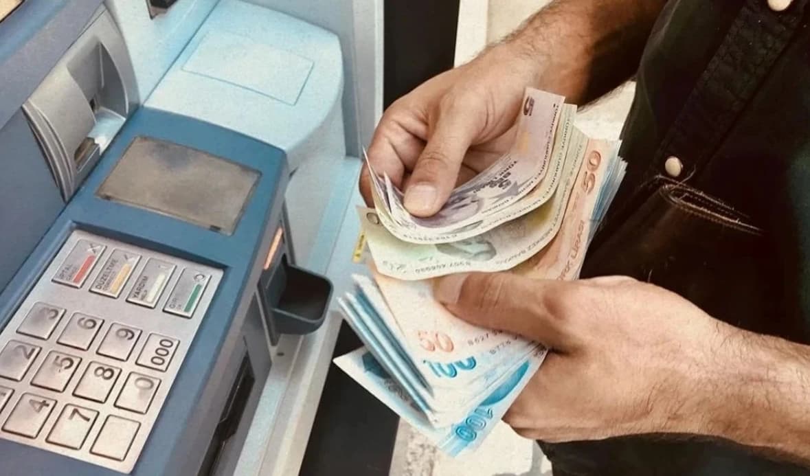 ATM'LERDE YENİ DÜZEN: ELİNİZ BOŞ DÖNEBİLİRSİNİZ!