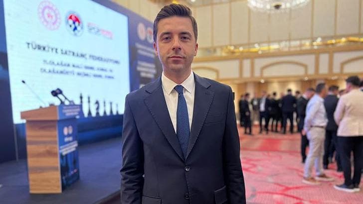 Türkiye Satranç Federasyonu'nun yeni başkanı Enes Efendioğlu oldu