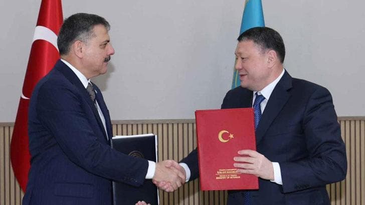 Türkiye ile Kazakistan arasında 'Geri Kabul Anlaşması' imzalandı