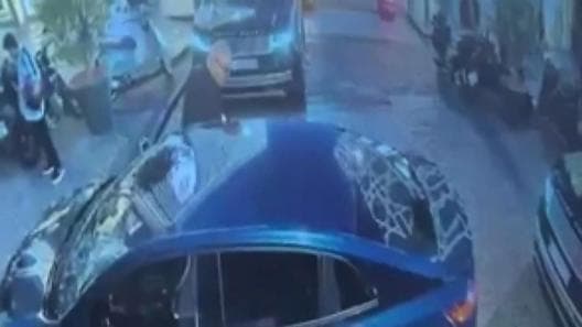 Maslak'ta iş insanını kaçırıp milyonlarca lira gasbettiler; elleri bağlı bekçinin yanına koşup yardım istedi